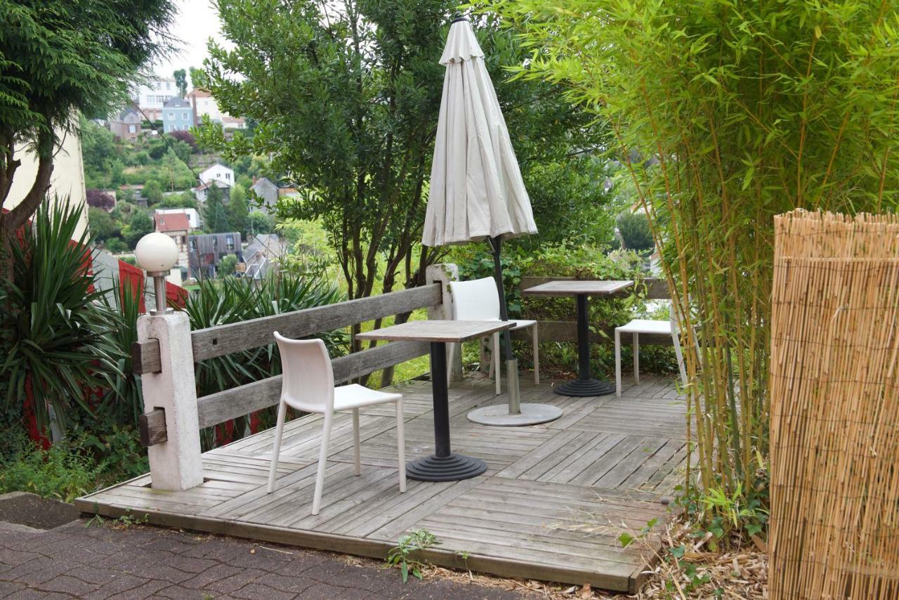 Rouen Eco Lodges Maison Entiere Avec Terrasse Dans Jardin Potager Piscine Parking Exterior foto